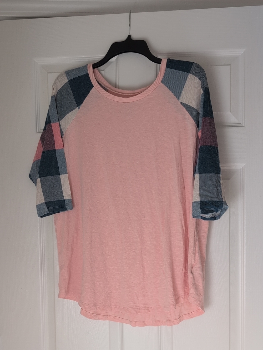 Torrid 3/4 Raglan Plaid Top